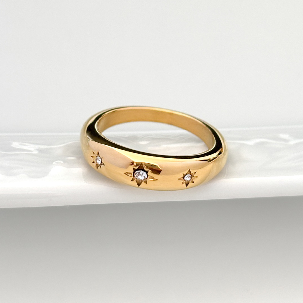 pierścionek stal chirurgiczna złoty damski